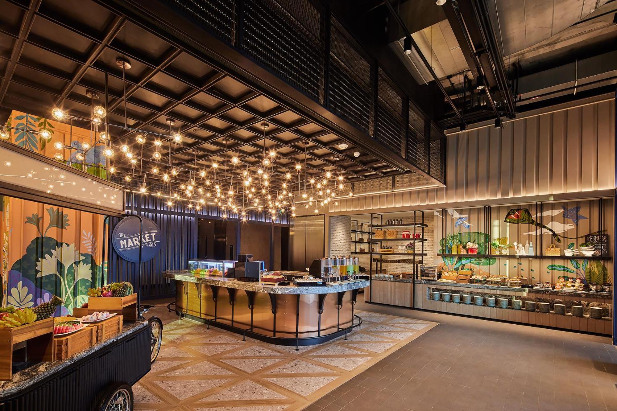 Eastin Grand Hotel Phayathai Bangkok Zewnętrze zdjęcie The Market