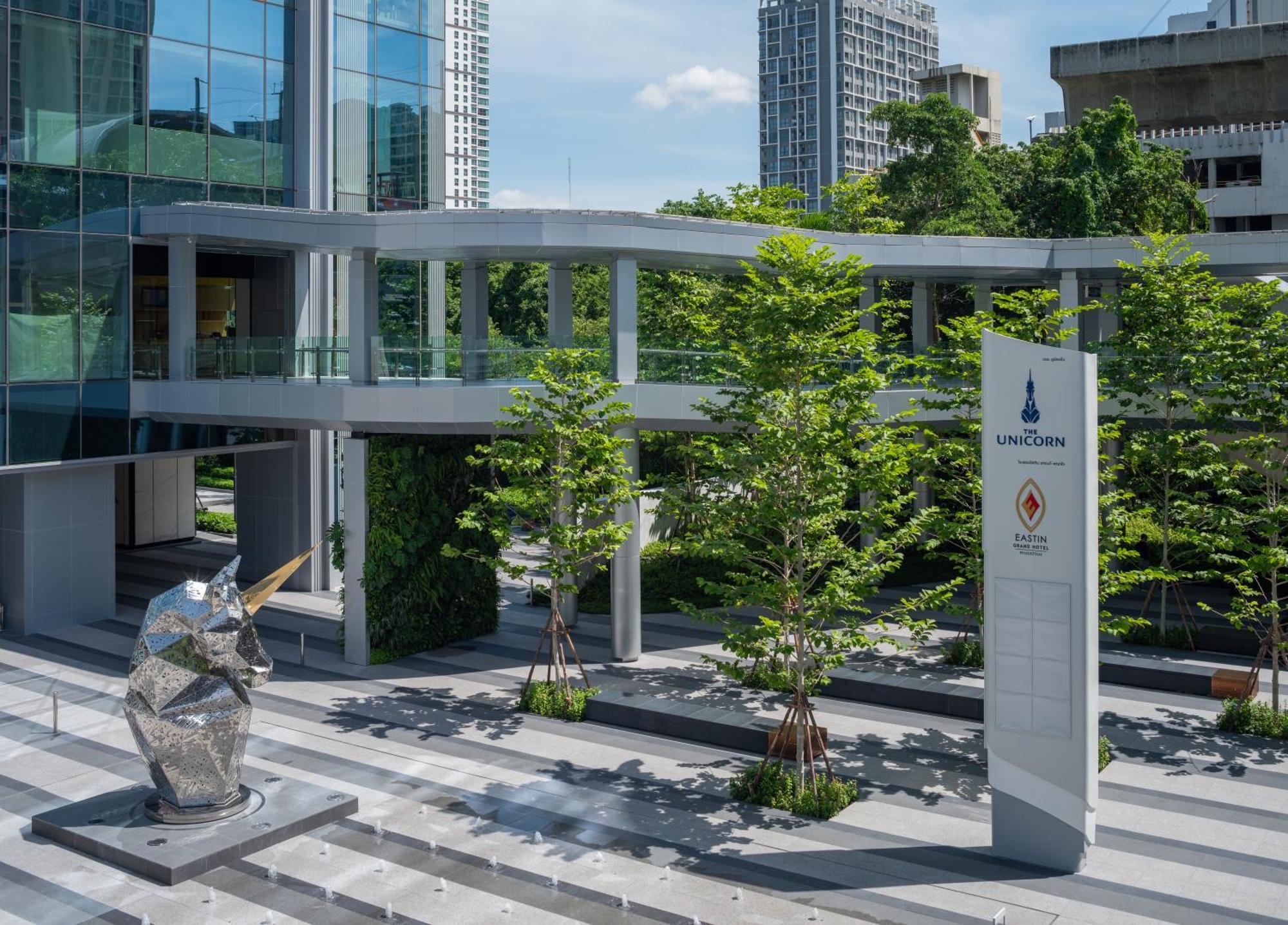 Eastin Grand Hotel Phayathai Bangkok Zewnętrze zdjęcie The University of Tokyo